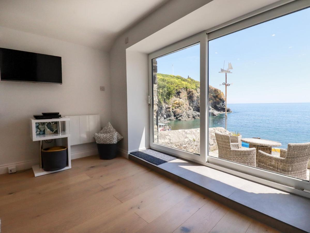Beach Cottage Helston Exterior photo